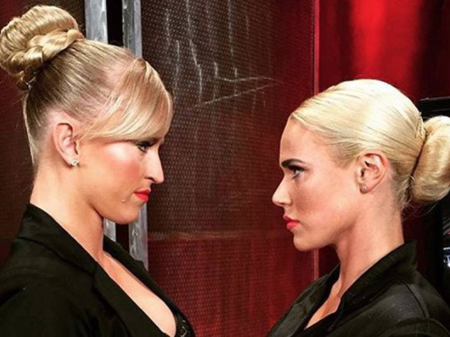 Diva se queda en ropa interior en show en vivo de la WWE – Publimetro  Colombia