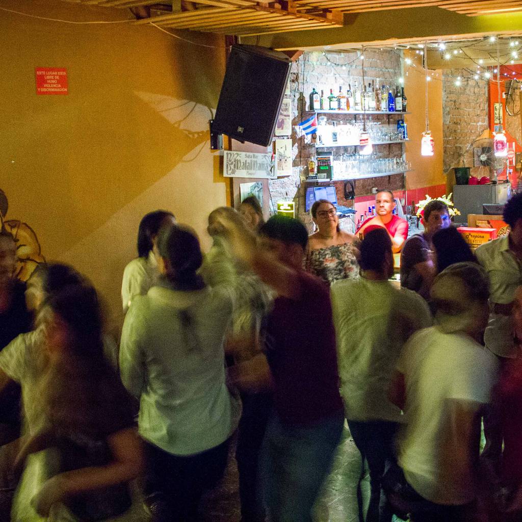 9 lugares icónicos para bailar y escuchar salsa en Cali - Colombia