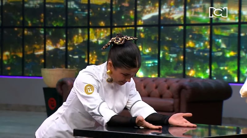 Los jueces de 'MasterChef Celebrity' quedaron a la expectativa con el plato de Martina que ahora es “cocina invisible”.