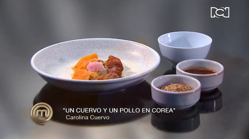 La actriz Carolina Cuervo recreó una fábula en su receta que incluyó tierra de chorizo y se ganó el reconocimiento en ‘MasterChef Celebrity Colombia’