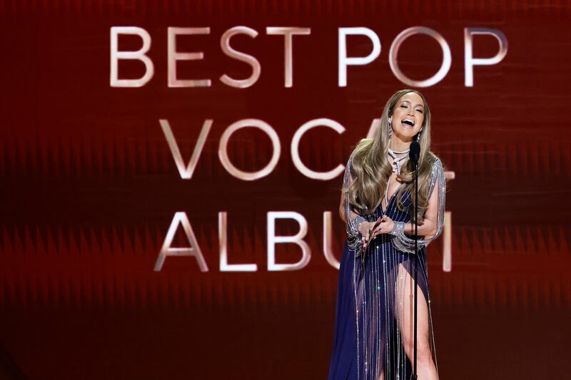 JLo en el Grammy 2023