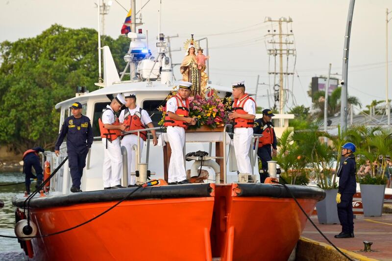 En fotos: Alborada Náutica en honor a la Virgen del Carmen en la bahía de Cartagena.