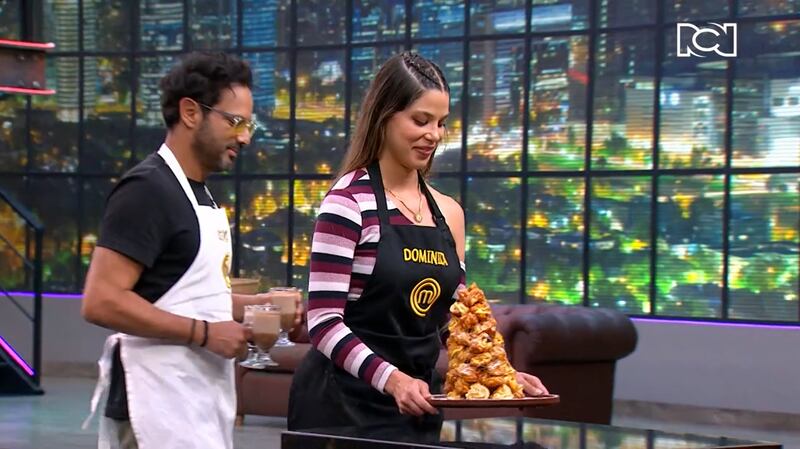 Dominica Duque y Alejandro Estrada apostaron por el postre más complicado al ritmo de la marcha nupcial en ‘MasterChef Colombia’