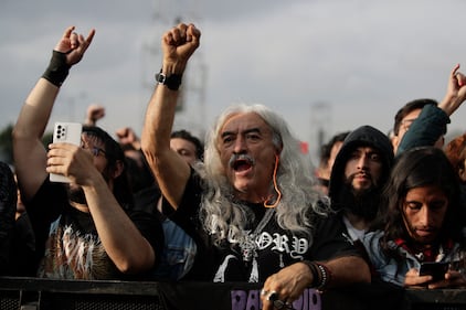 Público asistente al Festival Rock al Parque 2022 en Bogotá.