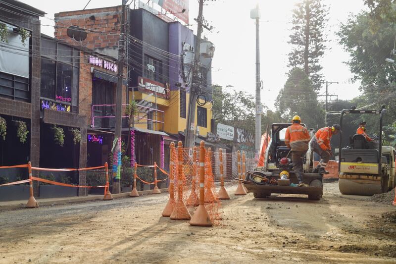 La renovación del Parque Lleras está en ejecución.