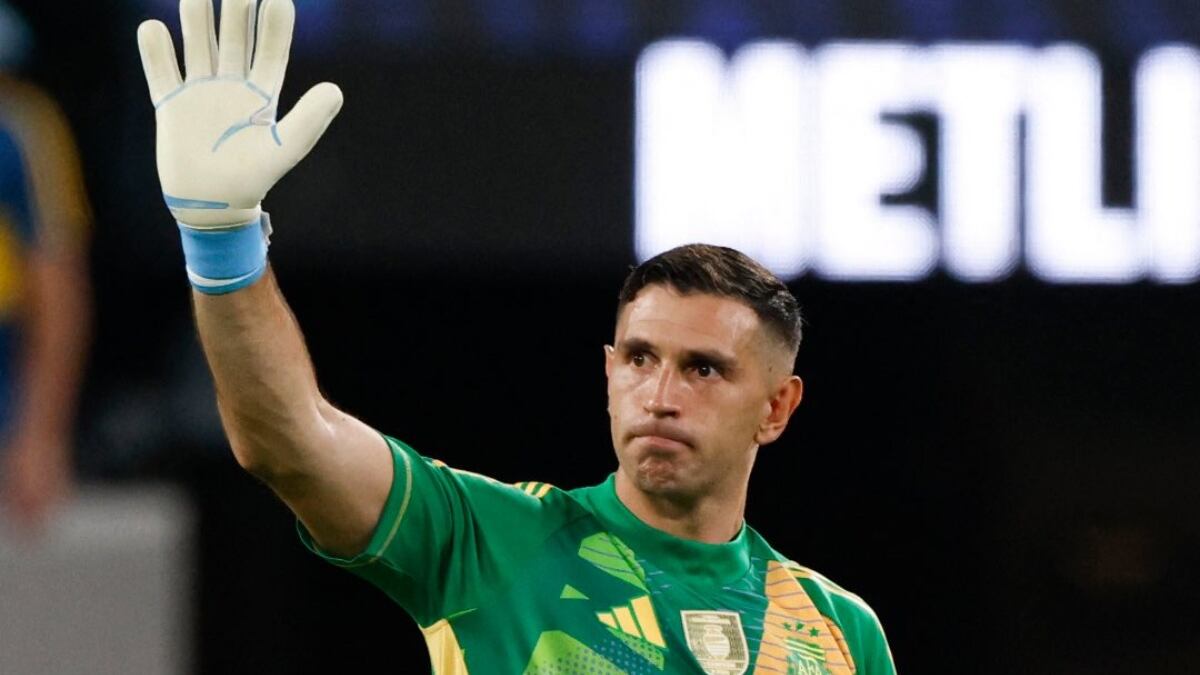 Emiliano ‘Dibu’ Martínez desató la furia de los hinchas australes en medio del Argentina vs Chile en la Copa América.