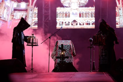 Batushka, de Polonia, durante su presentación en el Festival Rock al Parque en Bogotá.