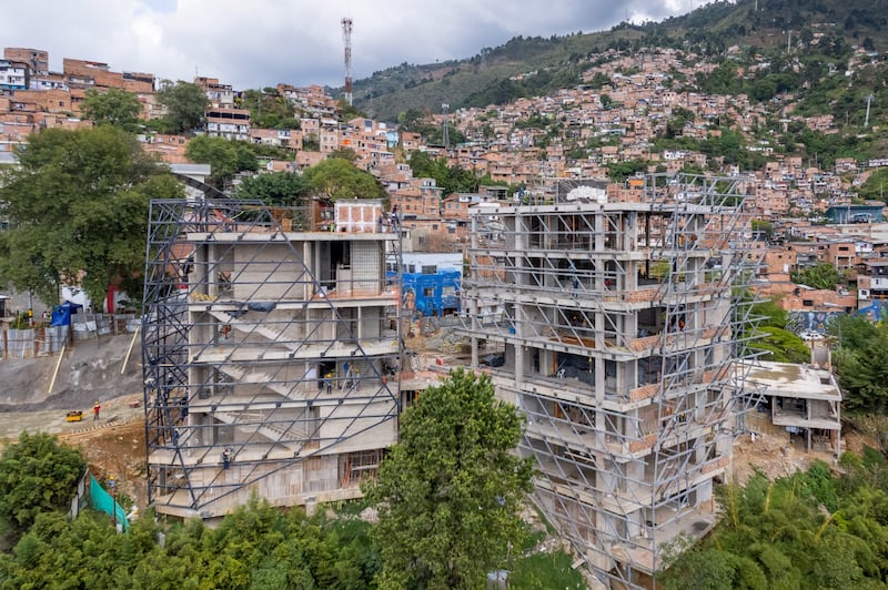 Elefante blanco en Medellín