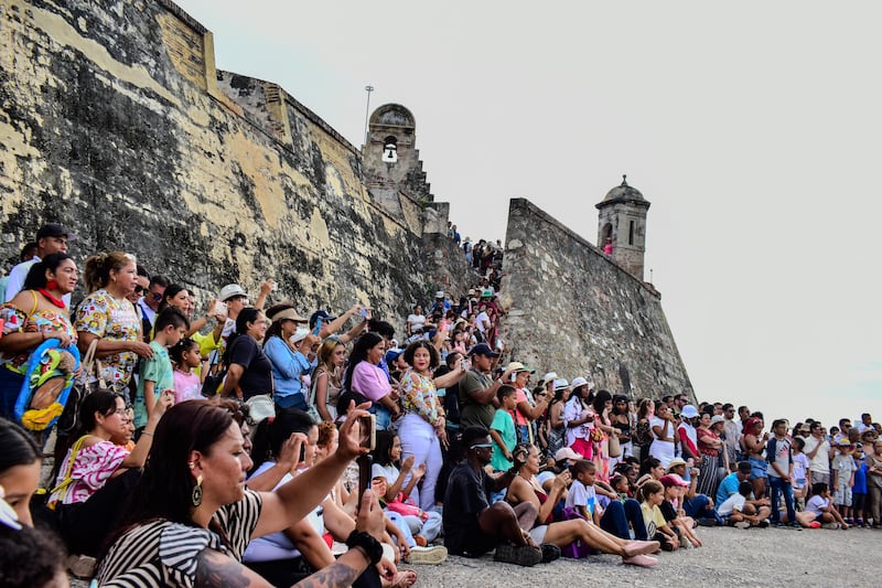 En Cartagena abren recuperado muelle ‘La Bodeguita’ y celebran el mes del patrimonio.