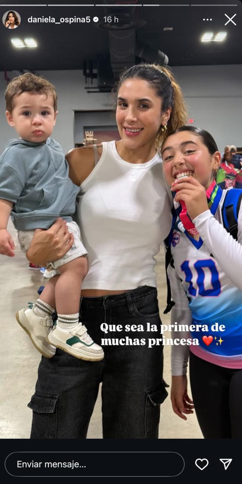 Daniela Ospina celebró nuevo triunfo de su hija Salomé