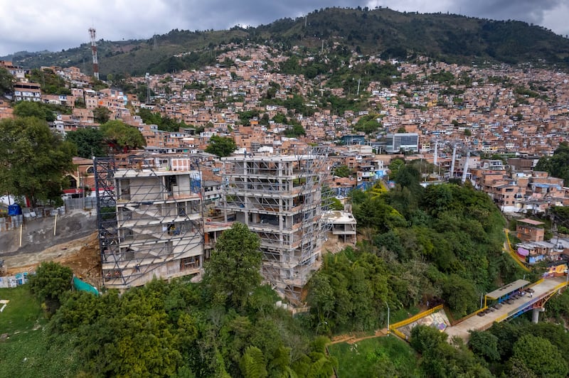 Elefante blanco en Medellín