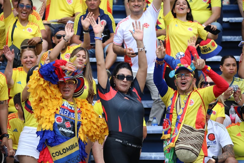 50 mil espectadores llenaron el estadio Metropolitano en el partido Colombia contra Chile.