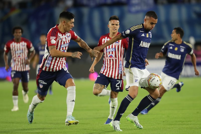 Millonarios VS Junior por la final de la Superliga en el Estadio El Campín de Bogotá