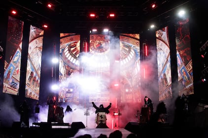 Batushka, de Polonia, durante su presentación en el Festival Rock al Parque en Bogotá.