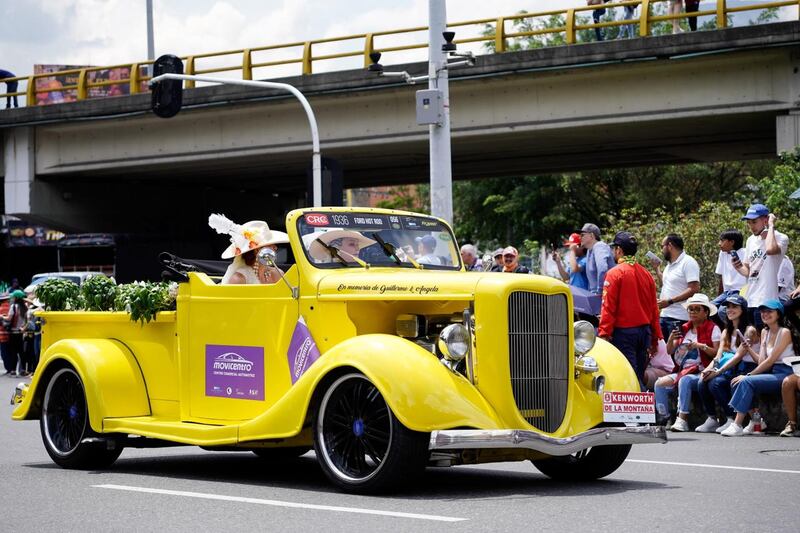 Versión 27 del Desfile de Autos Clásicos y Antiguos 2024