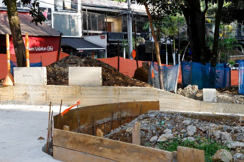 La renovación del Parque Lleras está en ejecución.