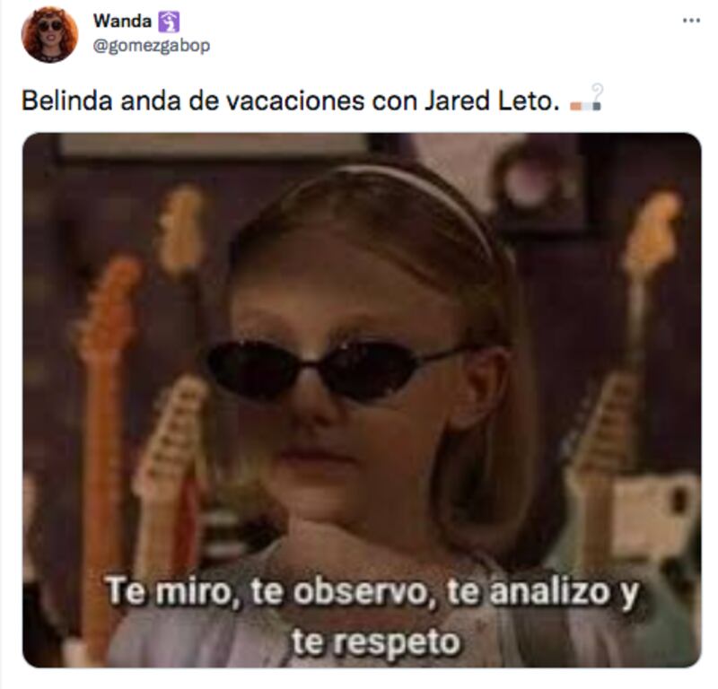 Belinda vuelve a ser protagonista de memes, por su amistad con el popular cantante.