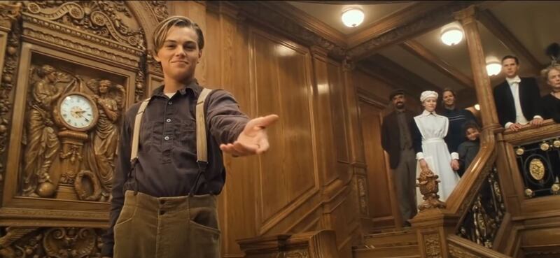 Leo DiCaprio en el final de Titanic