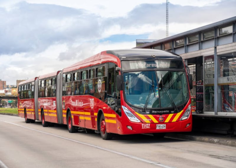 El Transmilenio no es el lugar para llevar a cabo maniobras peligrosas que afecten la integridad de las personas