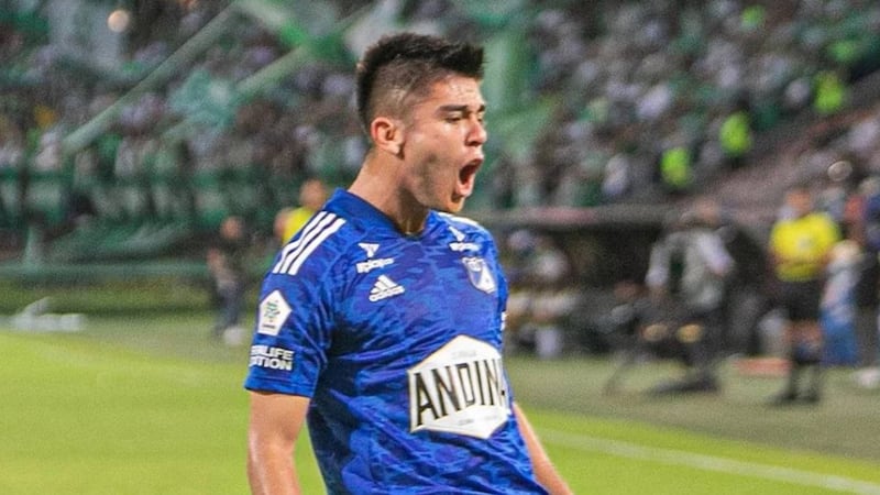 Falta de Hárold Gómez contra Daniel Ruiz en Millonarios vs. Jaguares